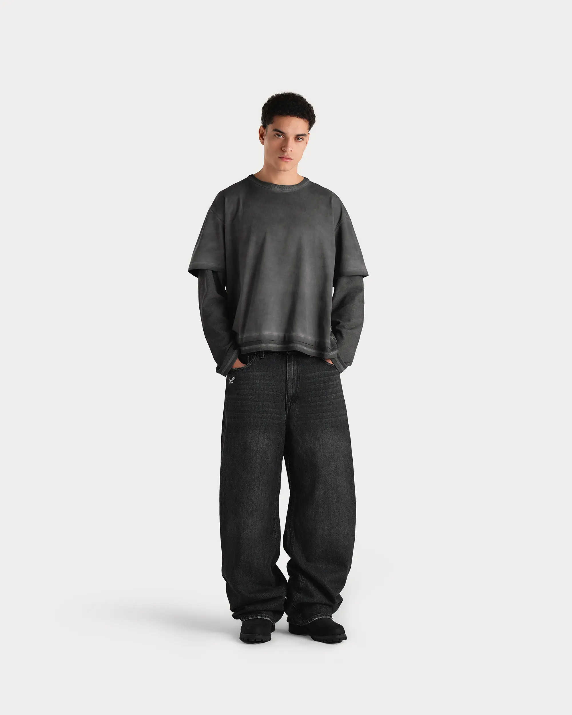 Vintage Black Waffle Double-Sleeve - Image 3